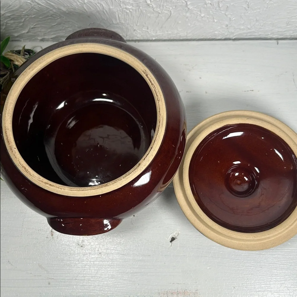 VTG Brown Bean Pot Made in USA Stoneware Dark Brown w/ Lid Handles VTG Farmhouse